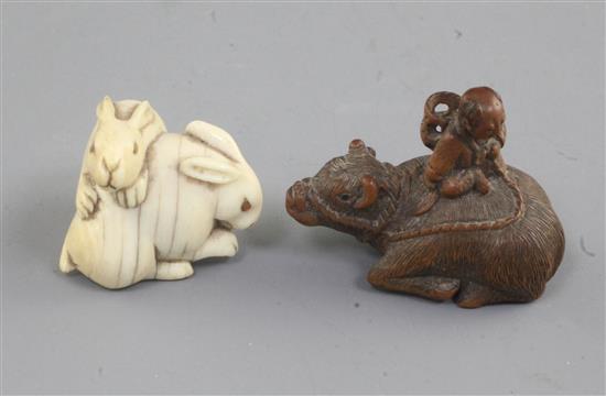 Two Japanese netsuke, 19th century, 3.9cm